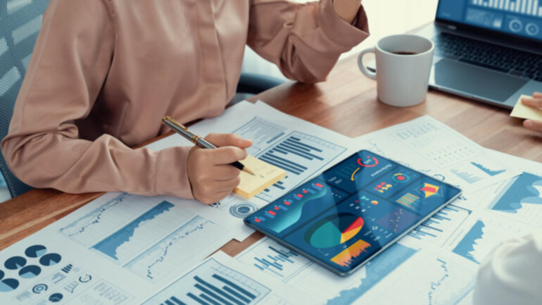 Broj ovrha na novčanim sredstvima poslovnih subjekata i potrošača 30. studenoga 2025.