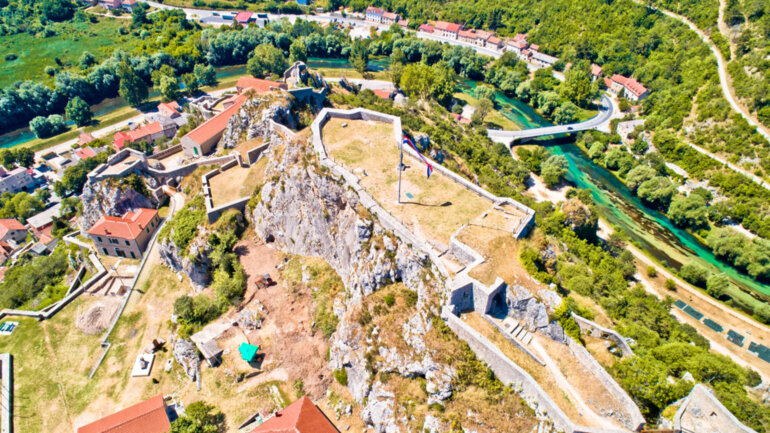 Financijski rezultati poduzetnika sa sjedištem u Kninu u 2024. godini